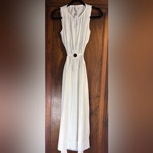 Chic Ivory Maxi Dress with Waist Ring